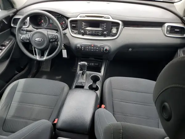 5XYPG4A35HG220167 2017 KIA SORENTO - Image 8