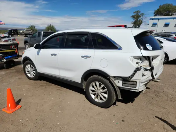 5XYPG4A35HG226115 2017 KIA SORENTO - Image 2