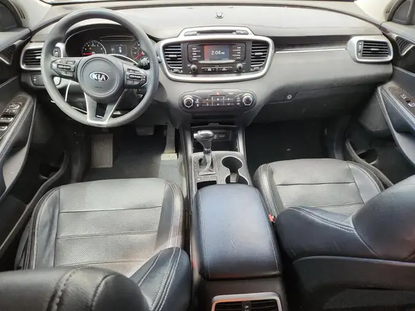 5XYPG4A35HG226115 2017 KIA SORENTO - Image 8