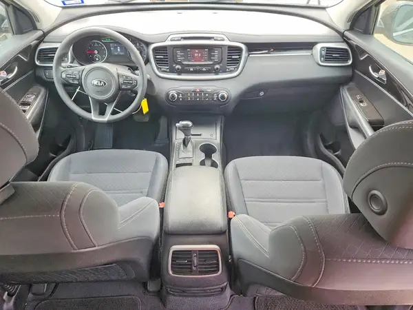 5XYPG4A35HG242654 2017 KIA SORENTO - Image 8