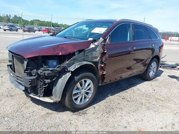 5XYPG4A35HG245845 2017 KIA SORENTO - Image 2
