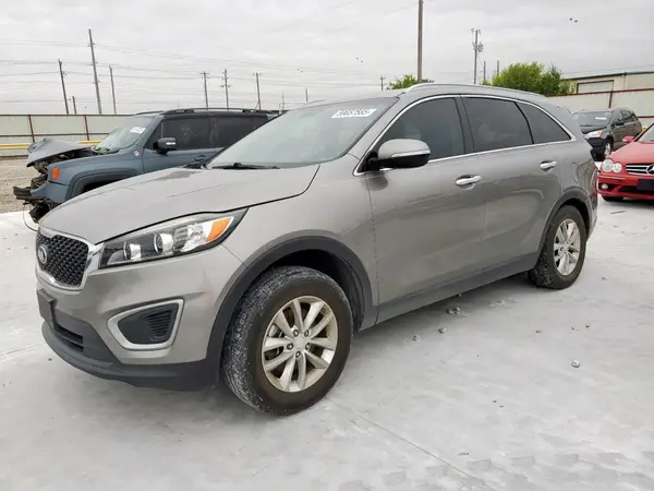 5XYPG4A35HG246820 2017 KIA SORENTO - Image 1