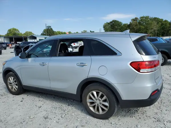 5XYPG4A35HG246932 2017 KIA SORENTO - Image 2