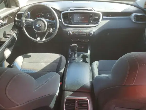 5XYPG4A35HG248714 2017 KIA SORENTO - Image 8