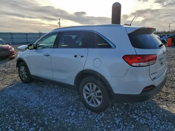 5XYPG4A35HG255856 2017 KIA SORENTO - Image 2
