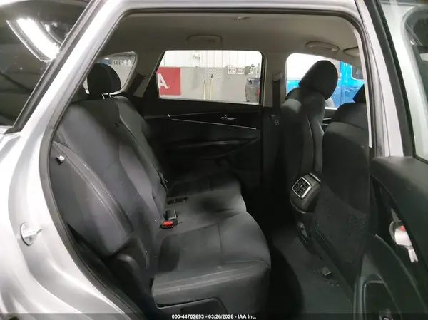 5XYPG4A35HG258336 2017 KIA SORENTO - Image 8