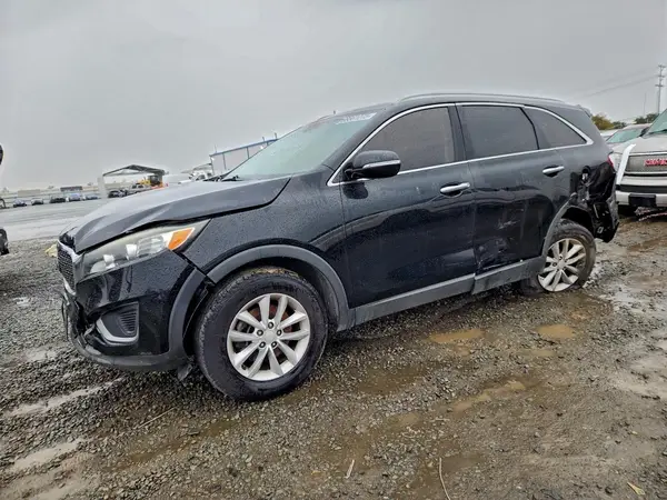 5XYPG4A35HG259549 2017 KIA SORENTO - Image 1