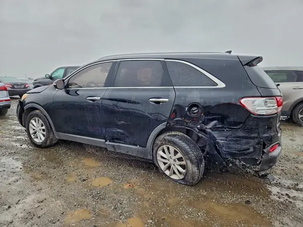 5XYPG4A35HG259549 2017 KIA SORENTO - Image 2