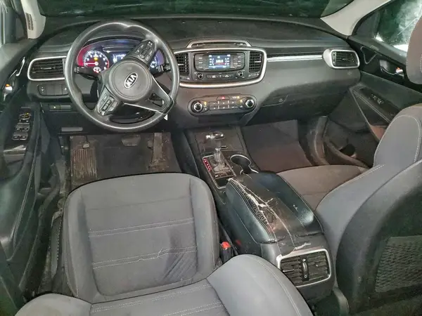 5XYPG4A35HG260720 2017 KIA SORENTO - Image 8