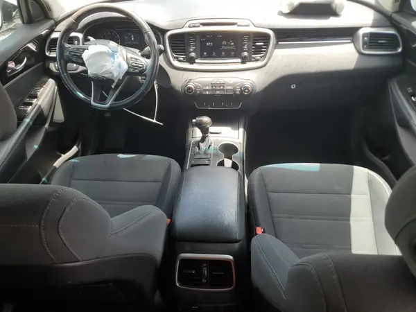 5XYPG4A35HG261284 2017 KIA SORENTO - Image 8