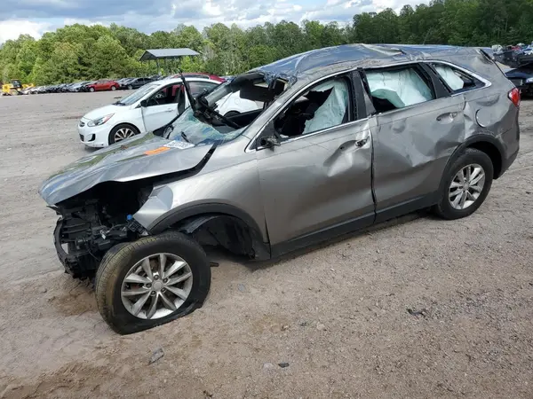 5XYPG4A35HG265321 2017 KIA SORENTO - Image 1
