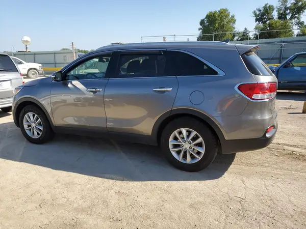 5XYPG4A35HG275265 2017 KIA SORENTO - Image 2