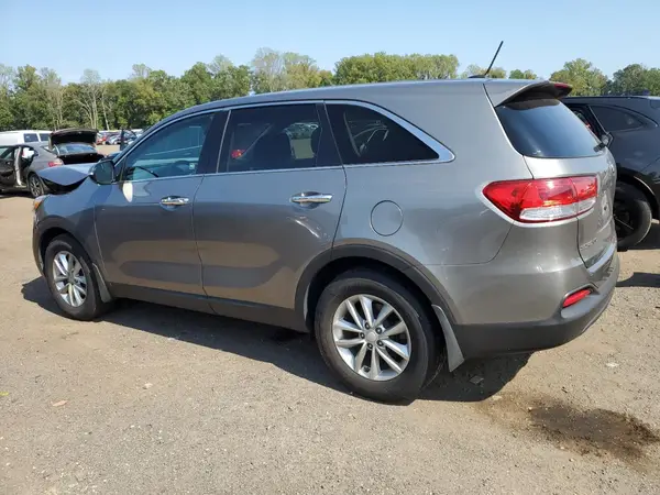 5XYPG4A35HG277291 2017 KIA SORENTO - Image 2