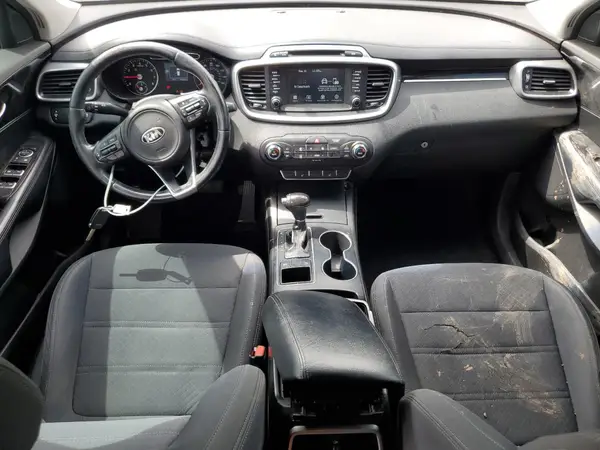 5XYPG4A35HG283026 2017 KIA SORENTO - Image 8