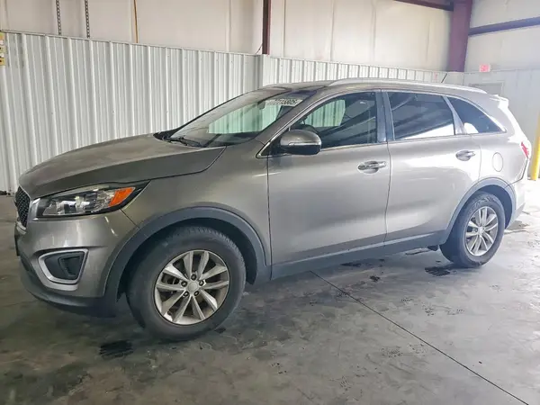 5XYPG4A35HG283866 2017 KIA SORENTO - Image 1