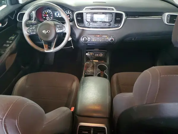 5XYPG4A35HG283866 2017 KIA SORENTO - Image 8