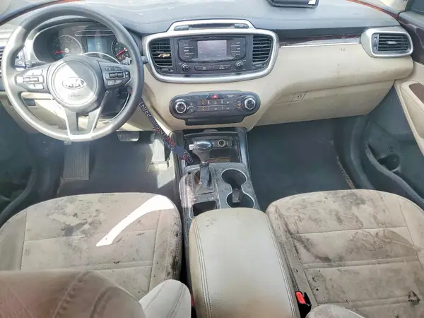 5XYPG4A35HG287237 2017 KIA SORENTO - Image 8