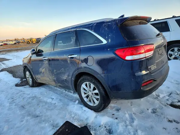 5XYPG4A35HG290848 2017 KIA SORENTO - Image 2