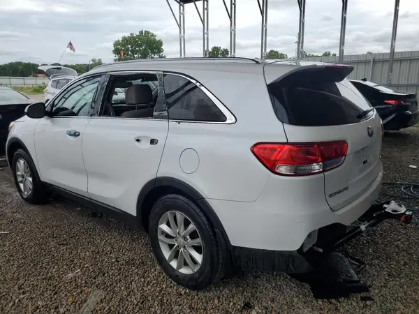 5XYPG4A35HG294933 2017 KIA SORENTO - Image 2