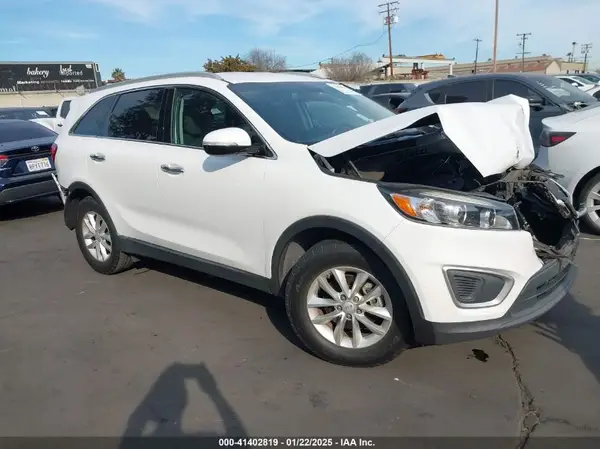5XYPG4A35HG298867 2017 KIA SORENTO - Image 1