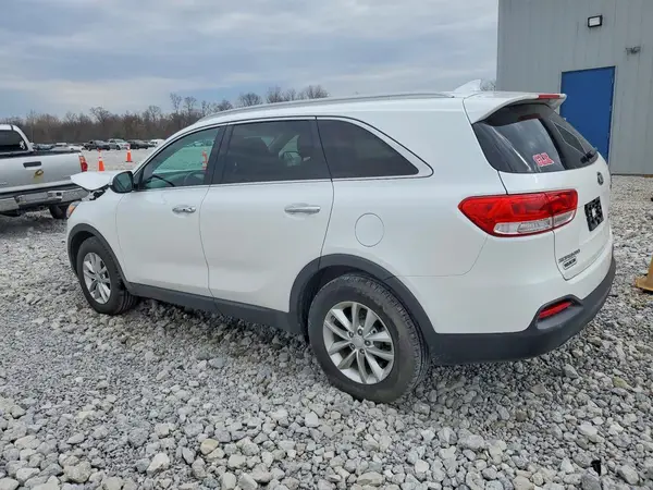 5XYPG4A35HG301704 2017 KIA SORENTO - Image 2