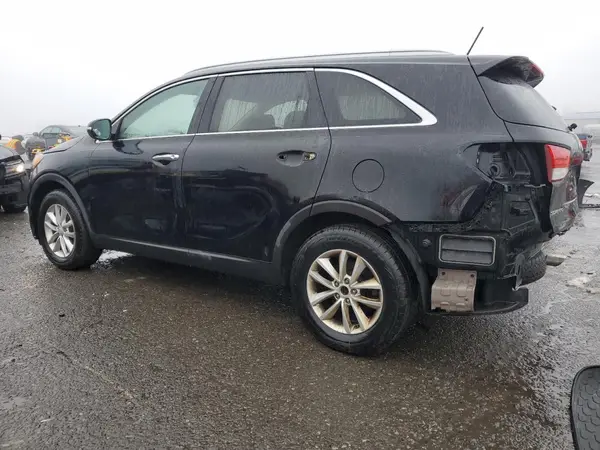 5XYPG4A35HG324660 2017 KIA SORENTO - Image 2