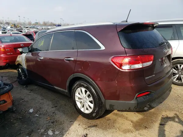 5XYPG4A35HG326022 2017 KIA SORENTO - Image 2