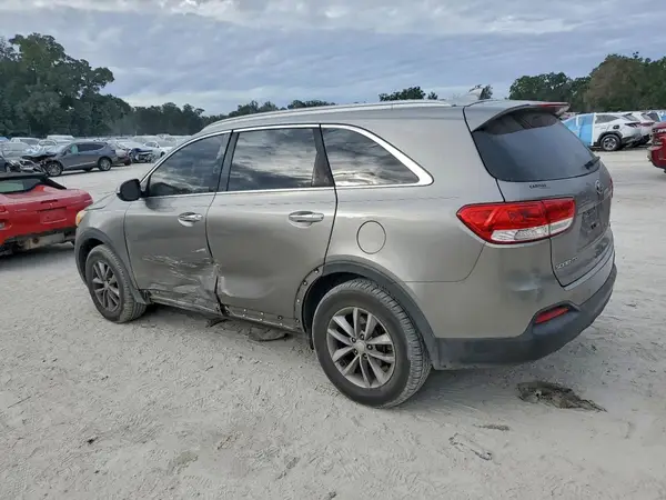 5XYPG4A35JG338337 2018 KIA SORENTO - Image 2