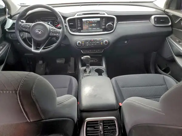 5XYPG4A35JG338337 2018 KIA SORENTO - Image 8