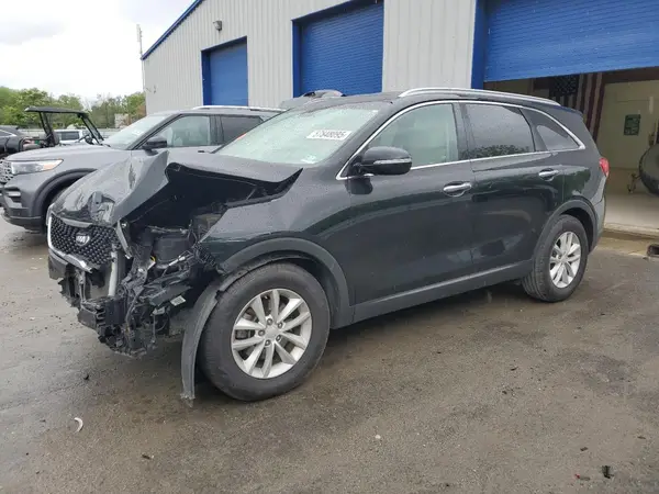 5XYPG4A35JG341948 2018 KIA SORENTO - Image 1