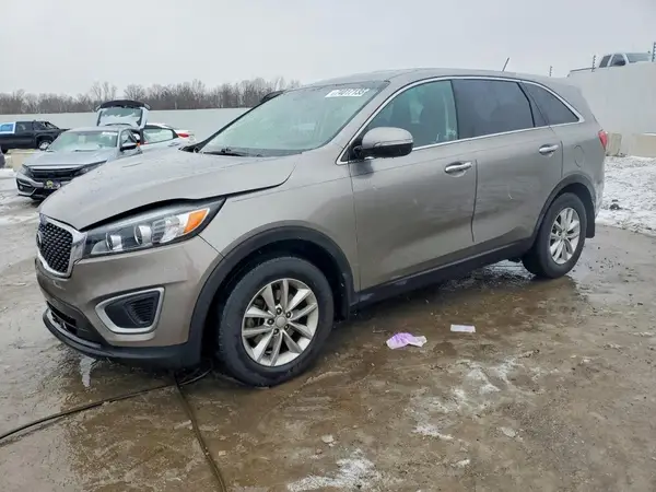 5XYPG4A35JG378384 2018 KIA SORENTO - Image 1