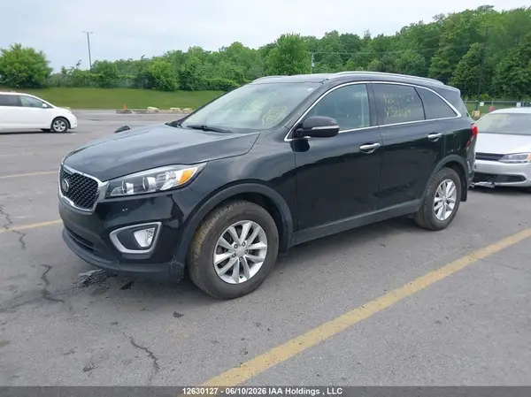 5XYPG4A35JG382189 2018 KIA SORENTO - Image 2