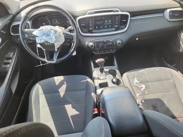 5XYPG4A35JG404532 2018 KIA SORENTO - Image 8