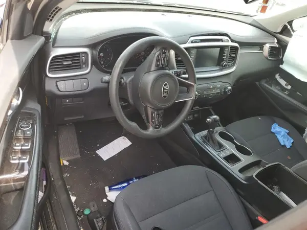 5XYPG4A35JG404594 2018 KIA SORENTO - Image 8