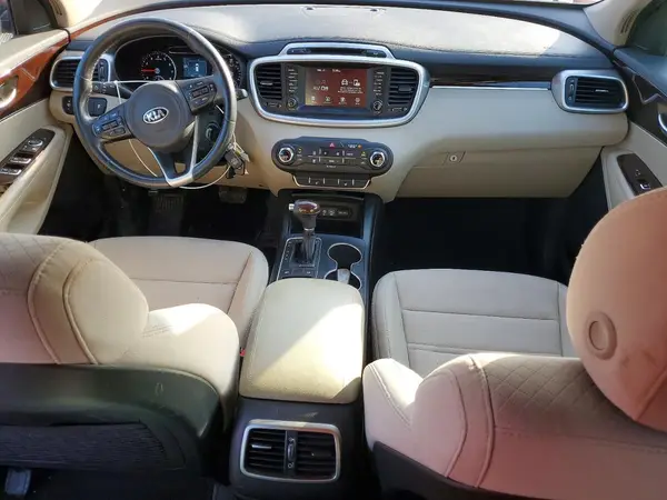 5XYPG4A35JG411285 2018 KIA SORENTO - Image 8