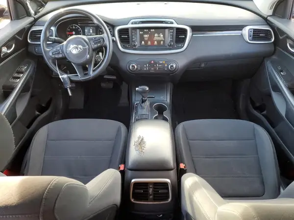 5XYPG4A35JG412212 2018 KIA SORENTO - Image 8