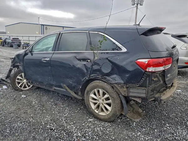 5XYPG4A35JG424795 2018 KIA SORENTO - Image 2