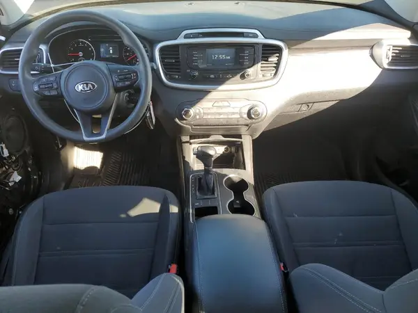 5XYPG4A35JG426921 2018 KIA SORENTO - Image 8