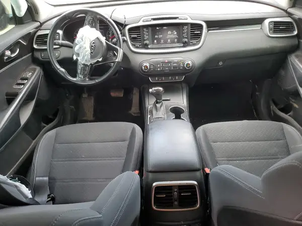 5XYPG4A35JG429110 2018 KIA SORENTO - Image 8