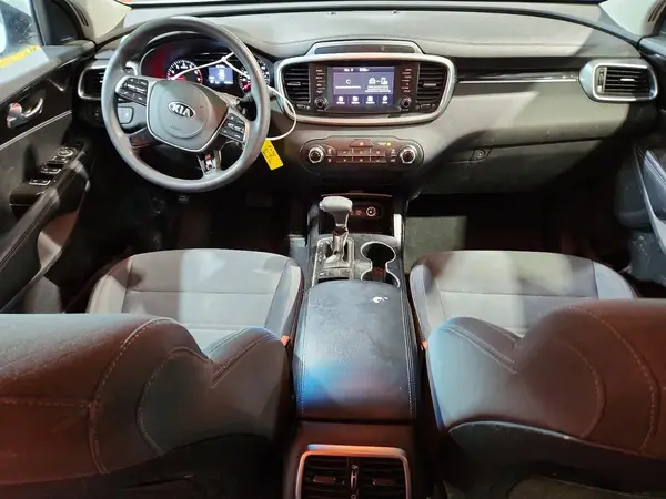 5XYPG4A35KG435717 2019 KIA SORENTO - Image 8