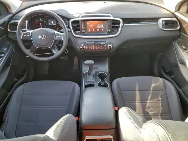 5XYPG4A35KG439685 2019 KIA SORENTO - Image 8