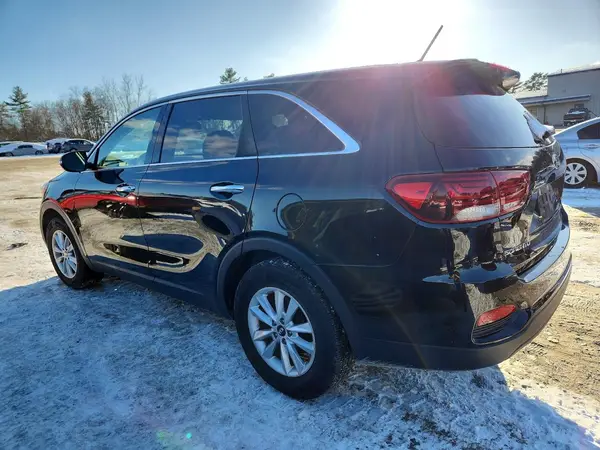 5XYPG4A35KG451352 2019 KIA SORENTO - Image 2