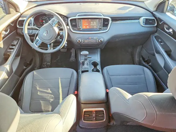 5XYPG4A35KG451352 2019 KIA SORENTO - Image 8