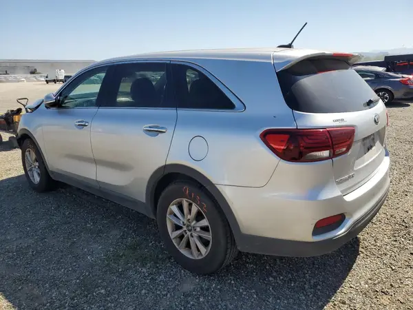 5XYPG4A35KG454994 2019 KIA SORENTO - Image 2