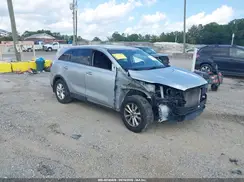 5XYPG4A35KG457877 2019 KIA SORENTO