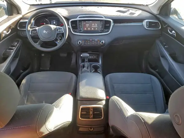 5XYPG4A35KG476106 2019 KIA SORENTO - Image 8