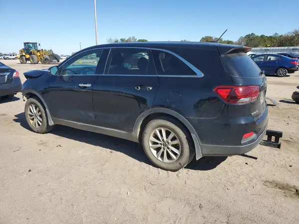 5XYPG4A35KG476929 2019 KIA SORENTO - Image 2