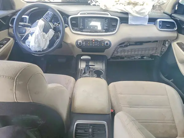 5XYPG4A35KG511002 2019 KIA SORENTO - Image 8