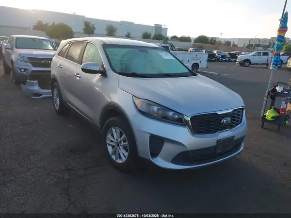 5XYPG4A35KG517852 2019 KIA SORENTO - Image 1