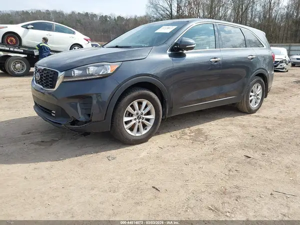 5XYPG4A35KG523327 2019 KIA SORENTO - Image 2